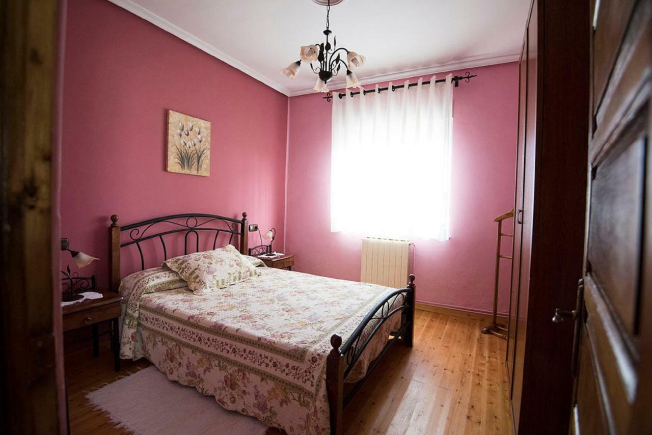 Maria La Carbayeda Guest House Луанко Екстериор снимка