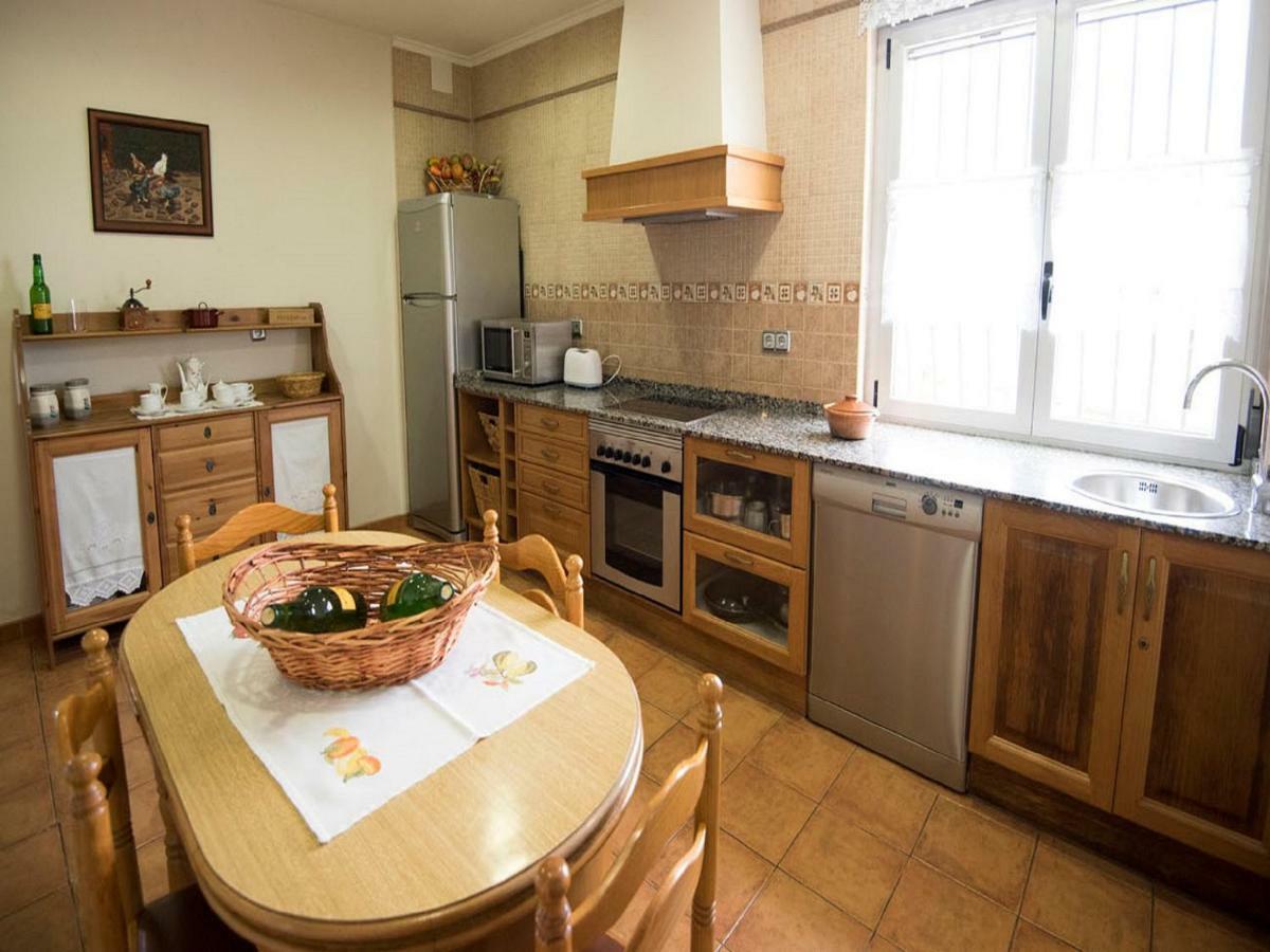 Maria La Carbayeda Guest House Луанко Екстериор снимка