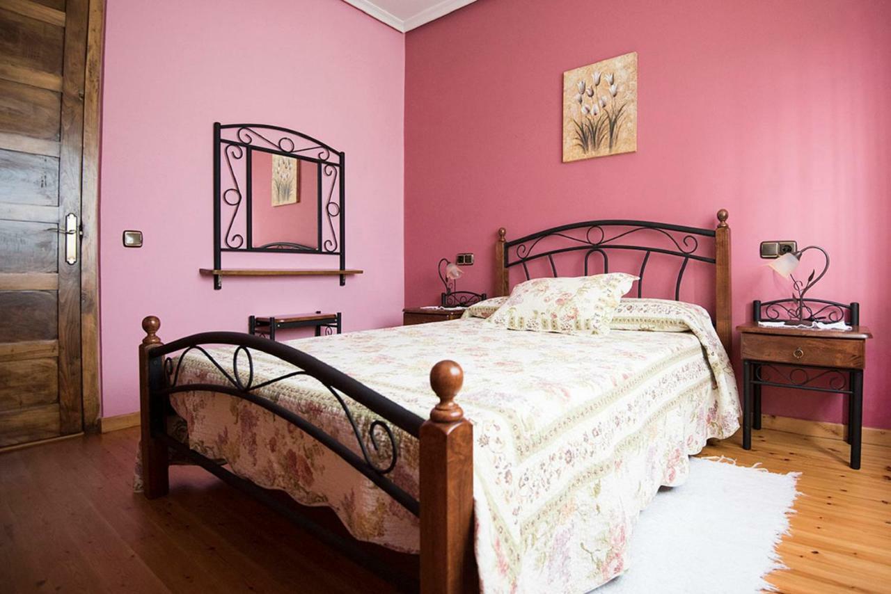 Maria La Carbayeda Guest House Луанко Екстериор снимка