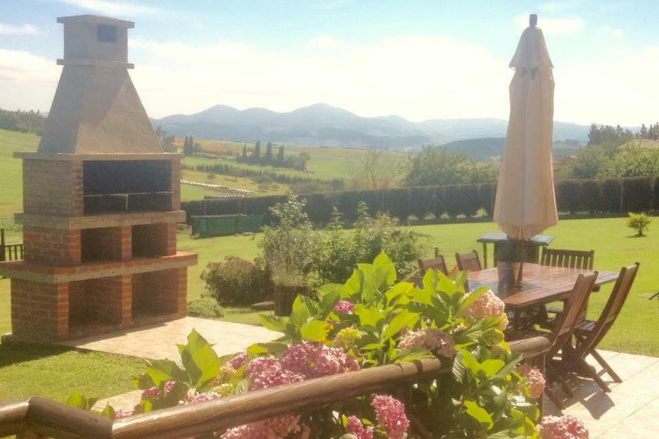 Maria La Carbayeda Guest House Луанко Екстериор снимка